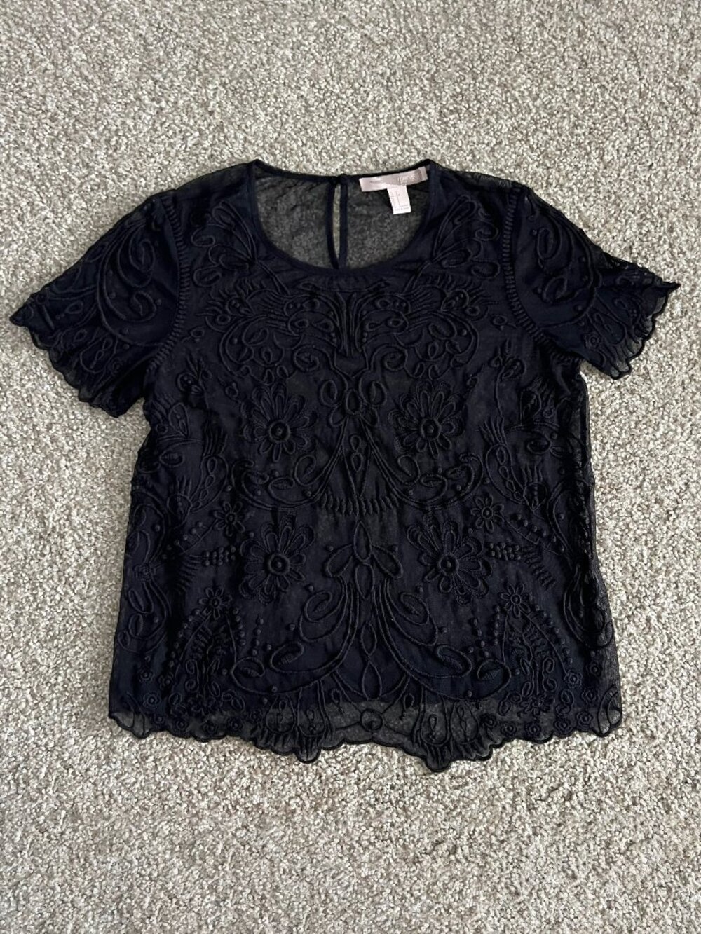 Forever 21 Contemporary Black Sheer Floral Embroidered Crewneck Blouse Boho Sz S